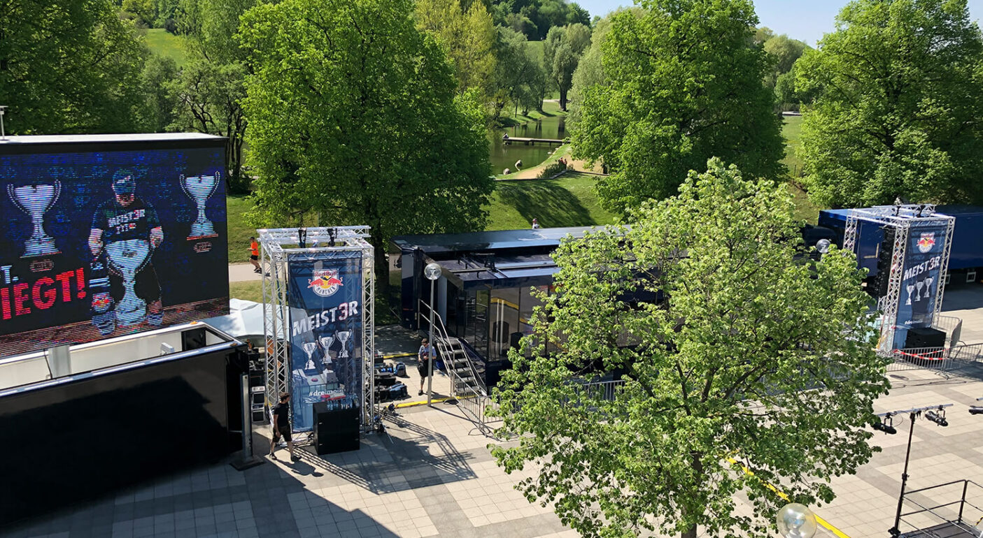 Das Triple! EHC Red Bull zum 3. Mal Deutscher Meister!